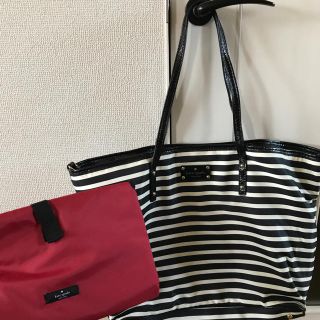 ケイトスペードニューヨーク(kate spade new york)のケイトスペード ボーダーバック マザーズバック オムツ替シート付き(マザーズバッグ)