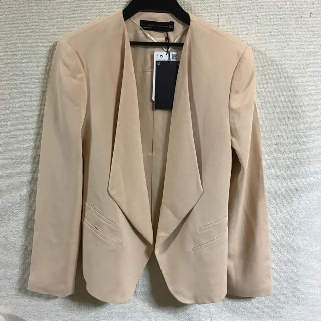 ZARA(ザラ)の新品♡ZARA♡ジャケット レディースのジャケット/アウター(ノーカラージャケット)の商品写真