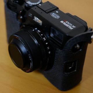 フジフイルム(富士フイルム)のFUJIFILM デジタルカメラ X100F ブラック X100F-B(その他)