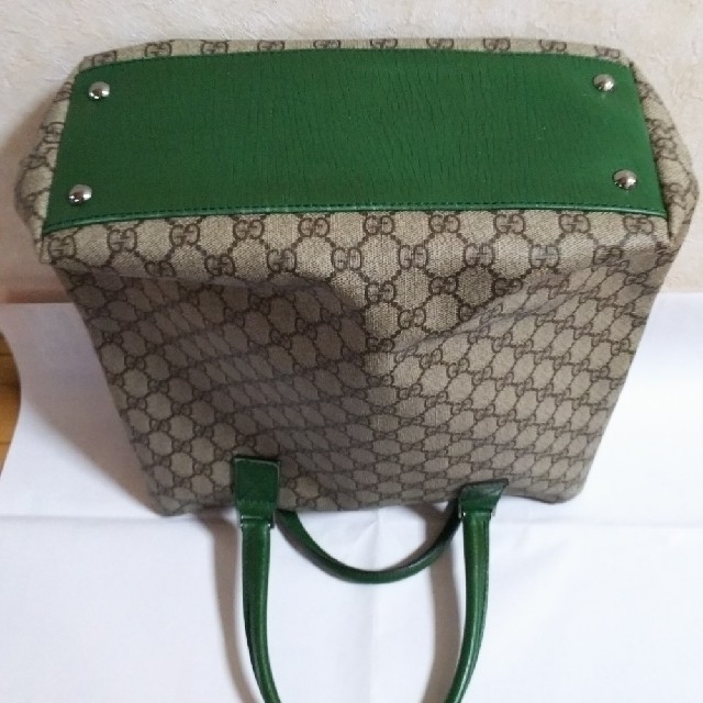 Gucci(グッチ)のるん様専用 レディースのバッグ(トートバッグ)の商品写真