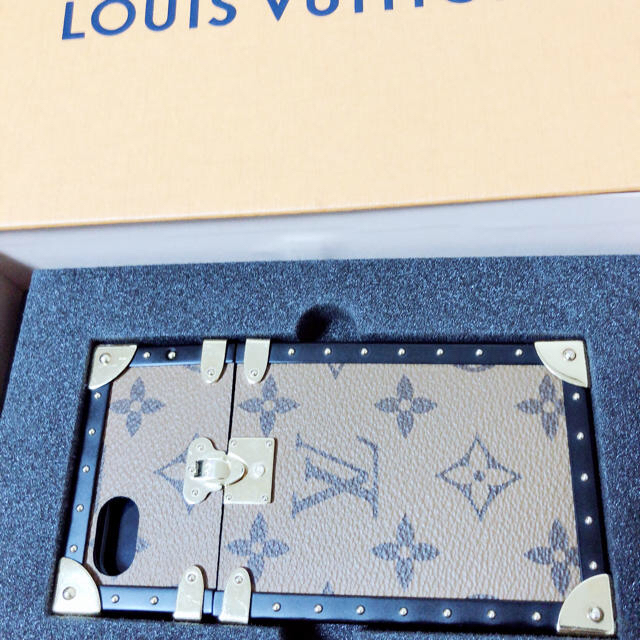 LOUIS VUITTON Eye Trunk iPhone Case X/XS Monogram Leather Brown M62618  30JF233