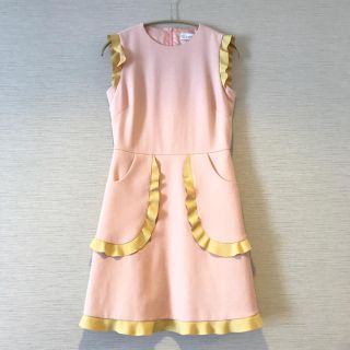 レッドヴァレンティノ(RED VALENTINO)の【美品】RED VALENTINO フリルトリム ピンクドレス(ミニワンピース)