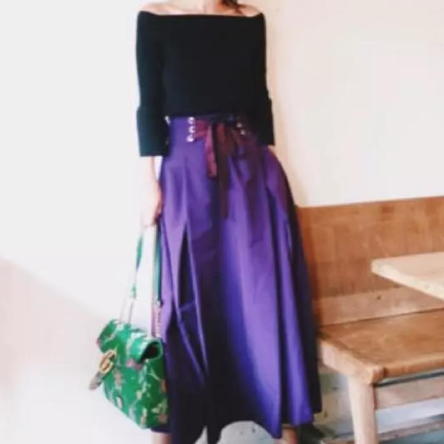 新品タグ付き♡アンスリード♡UN3Dコルセットフレアースカート レディースのスカート(ロングスカート)の商品写真