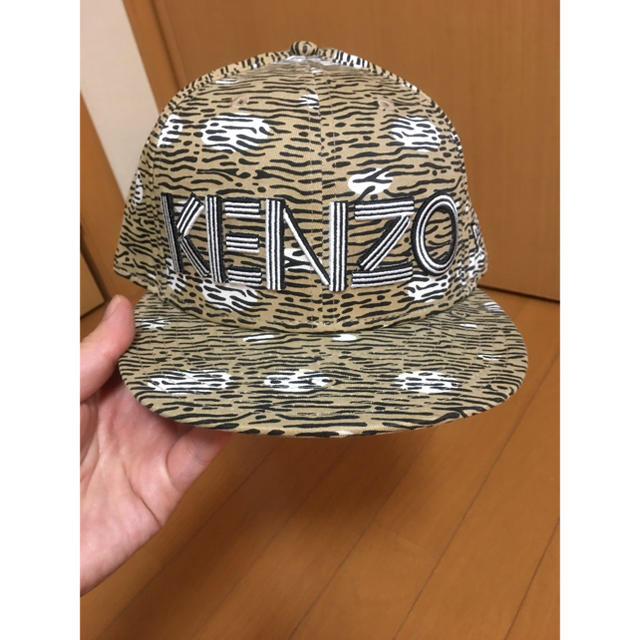 KENZO(ケンゾー)のKENZO New era cap  値下げ！ メンズの帽子(キャップ)の商品写真