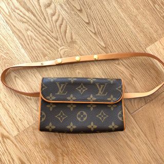 ルイヴィトン(LOUIS VUITTON)のルイヴィトン  ウエストポーチ(ボディバッグ/ウエストポーチ)