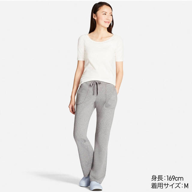 UNIQLO(ユニクロ)の【mugi様専用】ユニクロ ブラバレエネックT（半袖）XLサイズ／オレンジ 新品 レディースのトップス(Tシャツ(半袖/袖なし))の商品写真