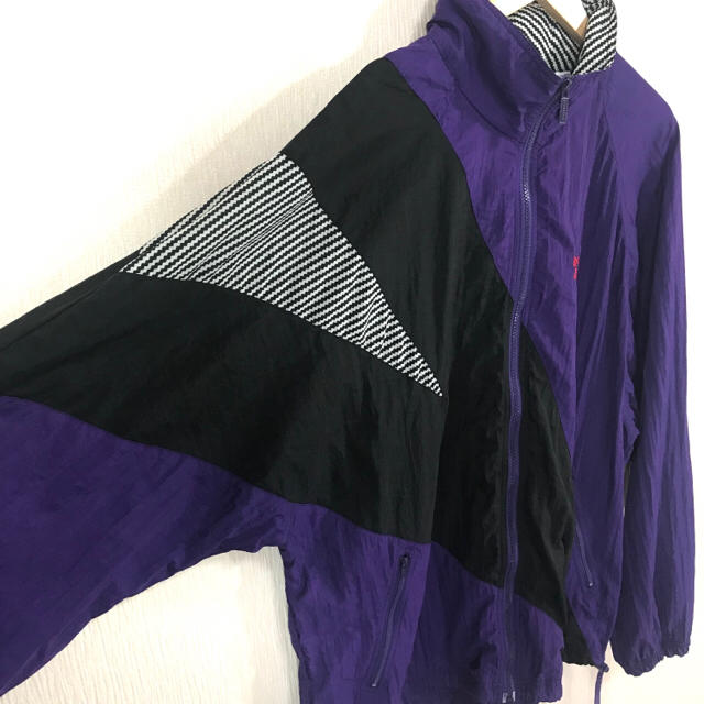 Reebok(リーボック)の良柄 ♪ 90s リーボック ナイロンジャケット 紫 L メンズのジャケット/アウター(ナイロンジャケット)の商品写真