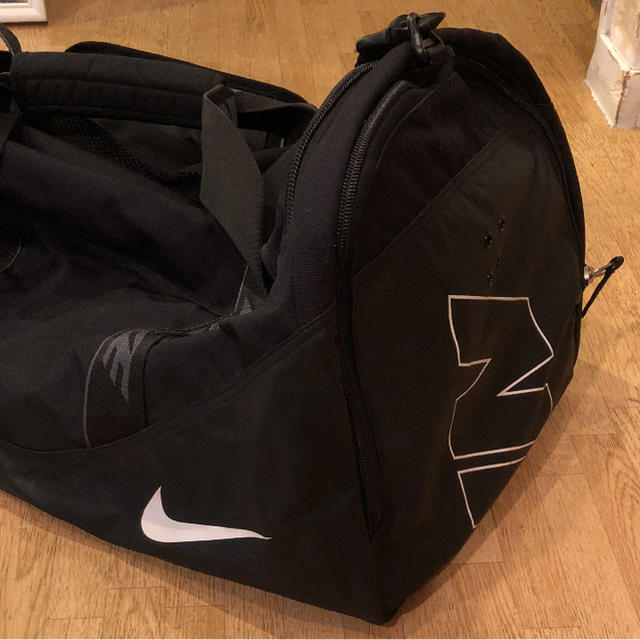 NIKE(ナイキ)のNIKE ボストンバッグ メンズのバッグ(ボストンバッグ)の商品写真