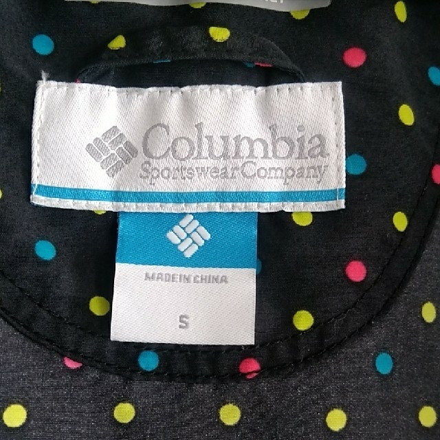 Columbia(コロンビア)のColombiaキッズアウター130 キッズ/ベビー/マタニティのキッズ服女の子用(90cm~)(ジャケット/上着)の商品写真