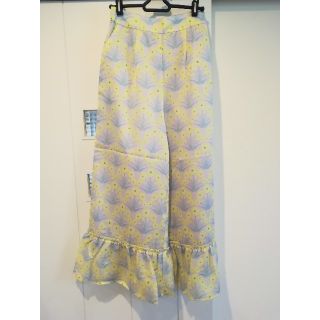 ダブルクローゼット(w closet)の【新品未使用】w closet フリル　ワイドパンツ(カジュアルパンツ)