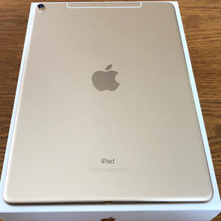アップル(Apple)のレイチェル様専用 超美品 iPad Pro 10.5 64gb ゴールド ドコモ(タブレット)