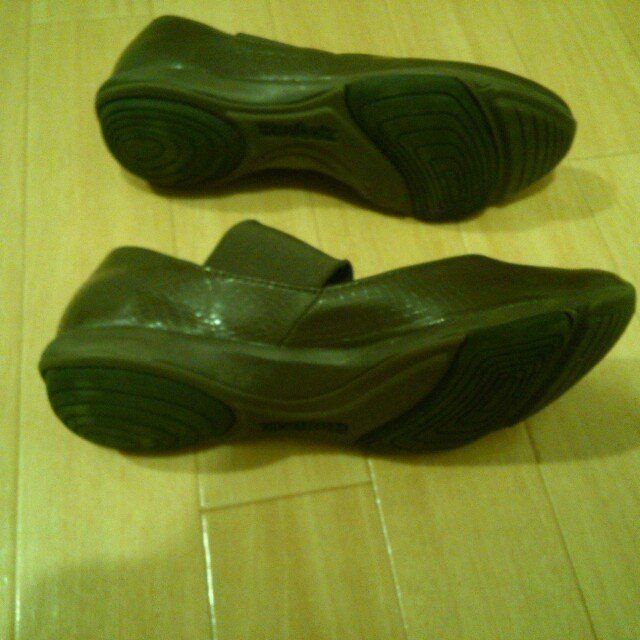 Reebok(リーボック)のリーボックイージートーン レディースの靴/シューズ(ハイヒール/パンプス)の商品写真