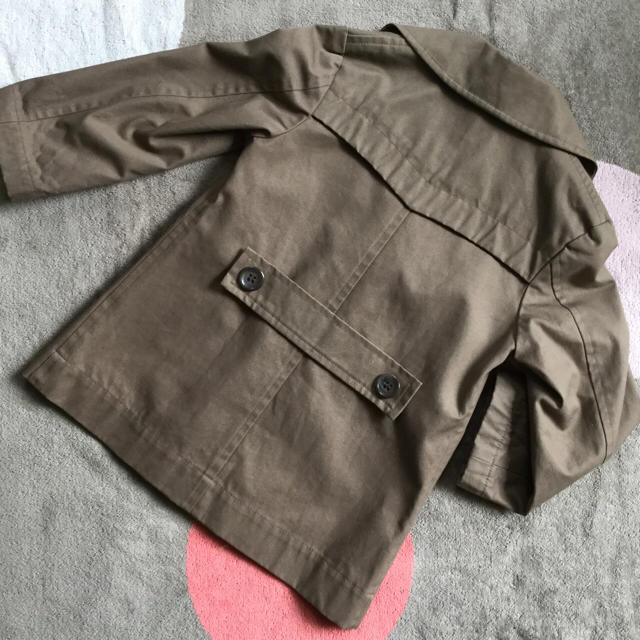 A CAN B(エーキャンビー)のAcanB キッズ トレンチコート 2歳 キッズ/ベビー/マタニティのキッズ服女の子用(90cm~)(ジャケット/上着)の商品写真