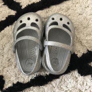 クロックス(crocs)のクロックス シルバー 4(サンダル)