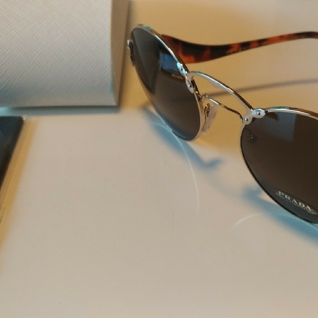 PRADA - PRADA SPR55T ZVN4J1 hydeの通販 by えだまめ's shop PRADA - PRADA SPR55T ZVN4J1 hydeの通販 by えだまめ's shop