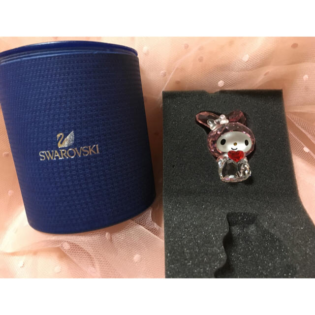 SWAROVSKI(スワロフスキー)の21日まで格安出品 マイメロディ×SWAROVSKI スワロフスキー  エンタメ/ホビーのおもちゃ/ぬいぐるみ(キャラクターグッズ)の商品写真