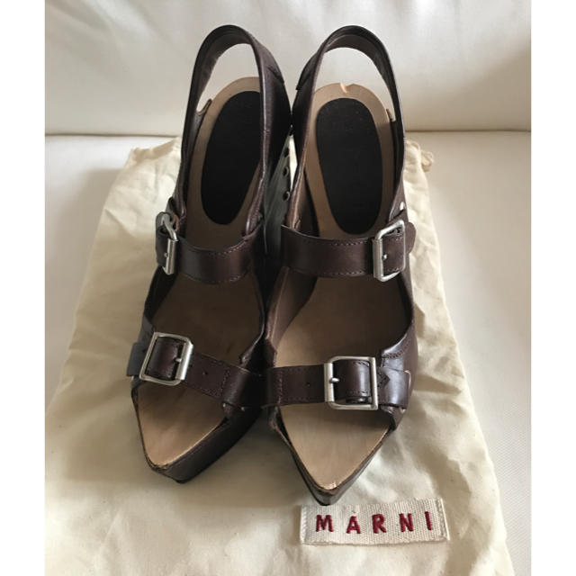 Marni(マルニ)のmomoayu様用🔶MARNI🔶サンダル🔶38🔶傷ありの為格安 レディースの靴/シューズ(サンダル)の商品写真