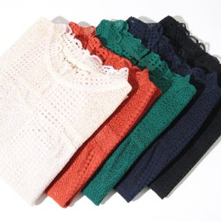 ティティベイト(titivate)の新品タグ付き👚 titivate スカラボトルネックレーストップス オレンジ(カットソー(半袖/袖なし))