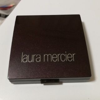 ローラメルシエ(laura mercier)のlaura mercier　ミネラルプレストパウダー(フェイスパウダー)