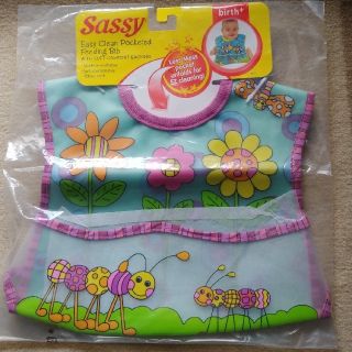 サッシー(Sassy)の値下げ★新品☆Sassy お食事エプロン(お食事エプロン)