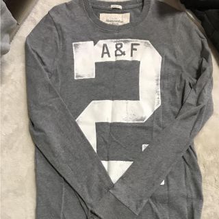 アバクロンビーアンドフィッチ(Abercrombie&Fitch)のAbercrombie&Fitch ロングTシャツ Mサイズ(Tシャツ/カットソー(七分/長袖))