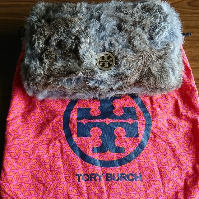 Tory Burch(トリーバーチ)の【専用】Tory Burch☆ラビットファーチェーンバッグ レディースのバッグ(ハンドバッグ)の商品写真