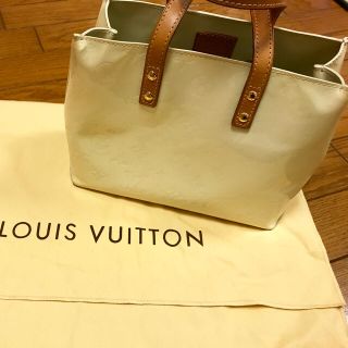 ルイヴィトン(LOUIS VUITTON)のルイヴィトン ヴェルニ ペルル♡(ハンドバッグ)