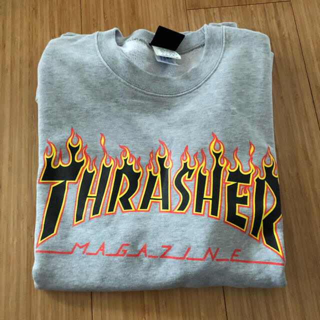 THRASHER(スラッシャー)の新品未使用 THRASHER フレイム トレーナー メンズのトップス(スウェット)の商品写真