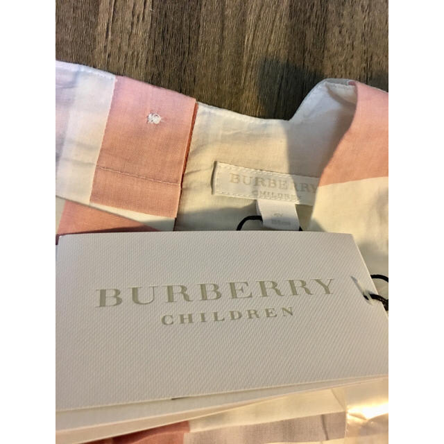 BURBERRY(バーバリー)のバーバリー トップス 新品 キッズ/ベビー/マタニティのキッズ服女の子用(90cm~)(Tシャツ/カットソー)の商品写真