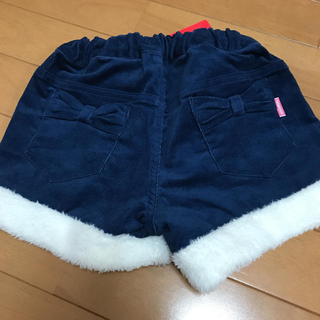 mikihouse(ミキハウス)の新品タグ付 ミキハウス ボア付ショートパンツ 120 キッズ/ベビー/マタニティのキッズ服女の子用(90cm~)(パンツ/スパッツ)の商品写真