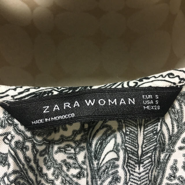 ZARA(ザラ)のminminさま専用 ザラ ペイズリー チュニック ブラウス レディースのトップス(チュニック)の商品写真