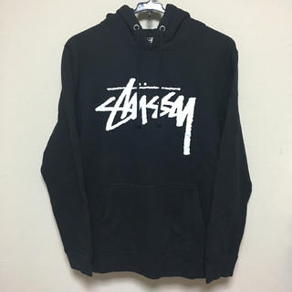 ステューシー(STUSSY)のstussy パーカー 黒 正規品 ブラック(パーカー)