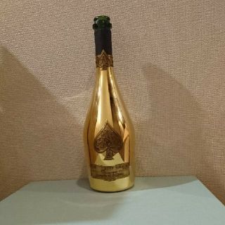 ドンペリニヨン(Dom Pérignon)のjackさん専用！アルマンド1本(シャンパン/スパークリングワイン)