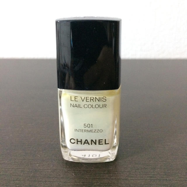 CHANEL(シャネル)のCHANEL ネイル 501 コスメ/美容のネイル(マニキュア)の商品写真