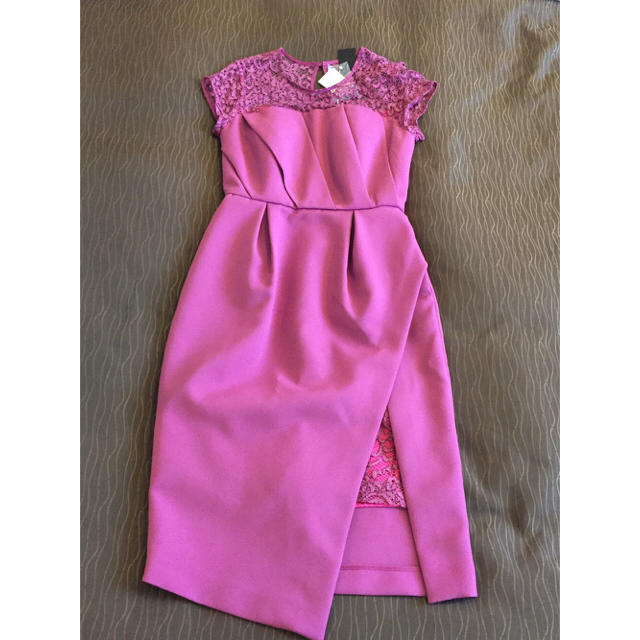 LagunaMoon(ラグナムーン)のラグナムーン LADYカッティングドレス ピンク レディースのワンピース(ひざ丈ワンピース)の商品写真