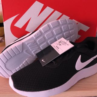 ナイキ(NIKE)のナイキ タンジュン 黒白 メンズ 26.5cm NIKE TANJUN 新品(スニーカー)