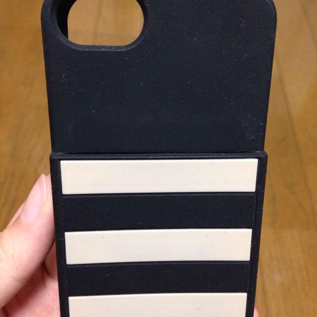 kate spade new york(ケイトスペードニューヨーク)のkate spade/iPhone5 スマホ/家電/カメラのスマホアクセサリー(モバイルケース/カバー)の商品写真