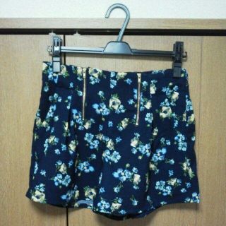 ページボーイ(PAGEBOY)のPAGE BOY／花柄ショーパン(ショートパンツ)