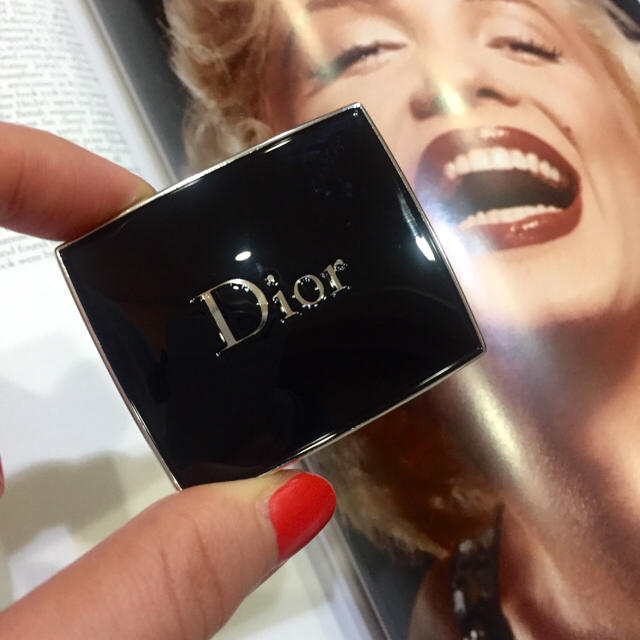 Dior(ディオール)の【未使用】Dior アイシャドウ ピンクブラウン コスメ/美容のベースメイク/化粧品(アイシャドウ)の商品写真