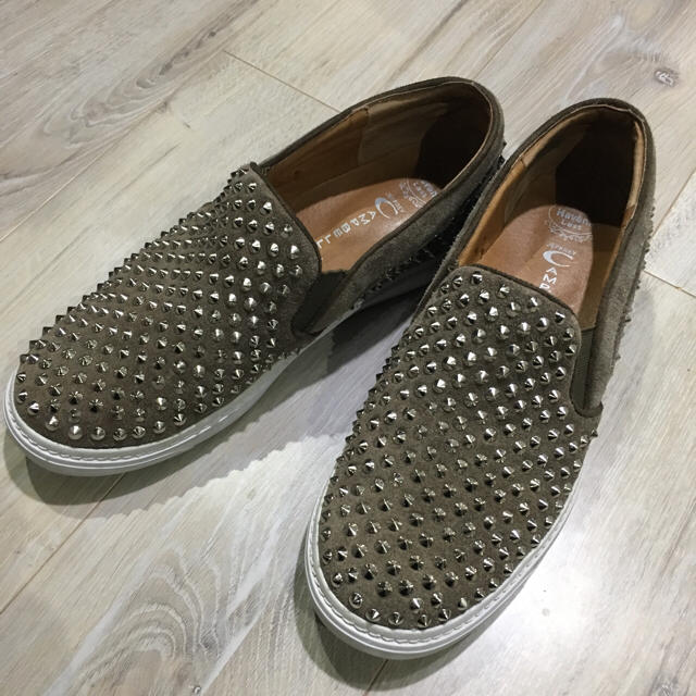 JEFFREY CAMPBELL - ジェフリーキャンベル ローズバッド スタッズ