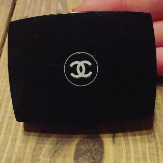 シャネル(CHANEL)のCHANEL アイシャドウ パールホワイト(アイシャドウ)