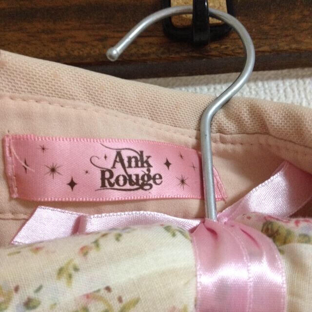 Ank Rouge(アンクルージュ)のピンクブラウス レディースのトップス(シャツ/ブラウス(長袖/七分))の商品写真