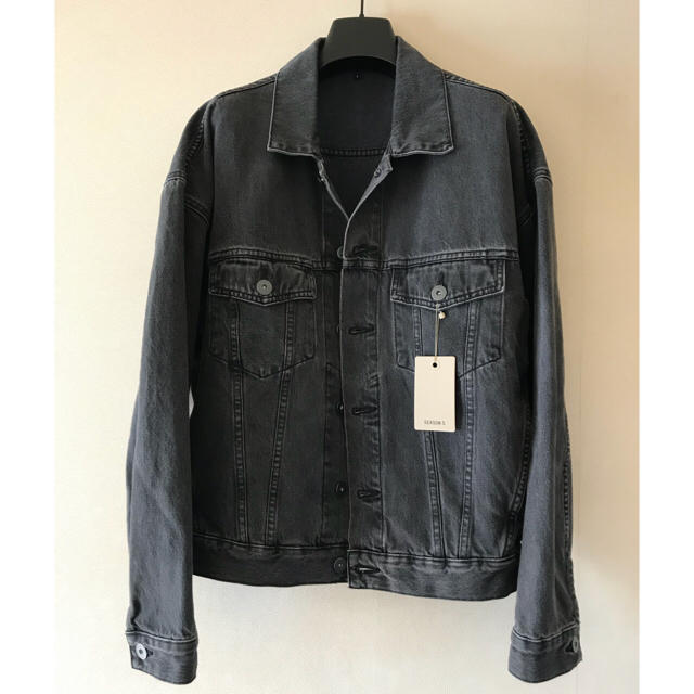 adidas(アディダス)の【新品 未使用】 yeezy season5 JEAN JACKET INK メンズのジャケット/アウター(ブルゾン)の商品写真