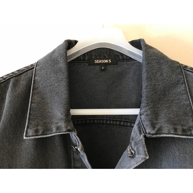 adidas(アディダス)の【新品 未使用】 yeezy season5 JEAN JACKET INK メンズのジャケット/アウター(ブルゾン)の商品写真