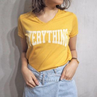 トゥデイフル(TODAYFUL)の新品Todayful EVERYTHINGロゴT♡(Tシャツ(半袖/袖なし))