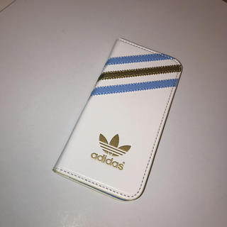 Adidas 某有名スポーツメーカー Iphone Se 手帳型ケースの通販 By Ri Ko2525 S Shop アディダスならラクマ