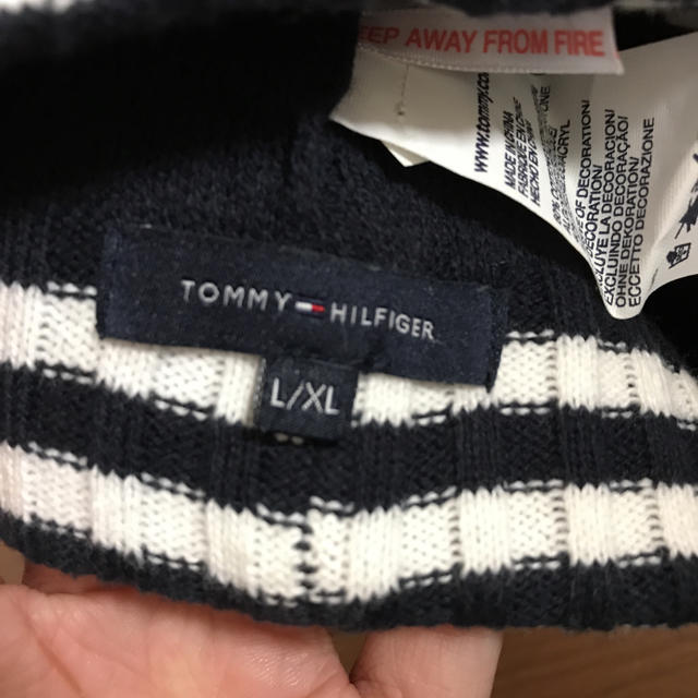 TOMMY HILFIGER(トミーヒルフィガー)のTOMMY ニット帽  キッズ/ベビー/マタニティのこども用ファッション小物(帽子)の商品写真