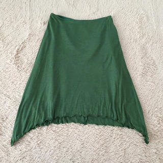 クローラ(CROLLA)のグリーン アシンメトリースカート(ひざ丈スカート)