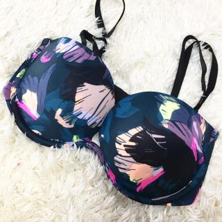 ヴィクトリアズシークレット(Victoria's Secret)の新品💖ビクトリアシークレットブラ(ブラ)