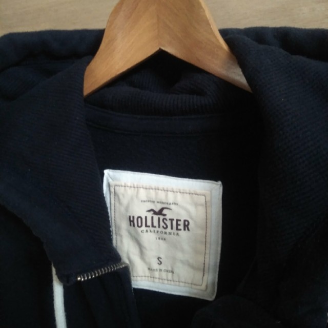 Hollister(ホリスター)のHOLLISTER パーカー レディースのトップス(パーカー)の商品写真